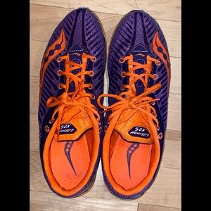 Saucony Women’s Kilkenny XC5 Sneaker